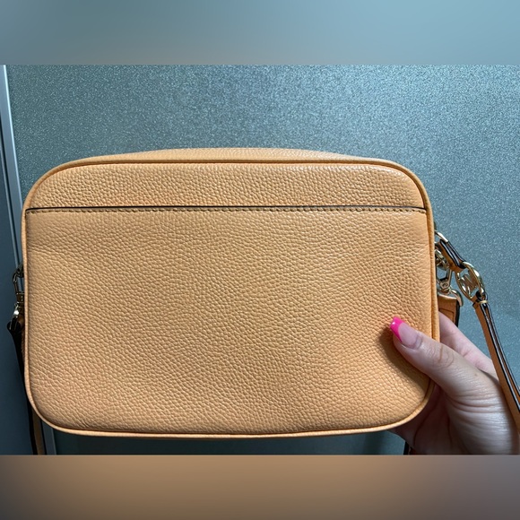 Michael Kors crossbody - Picture 8 of 10
